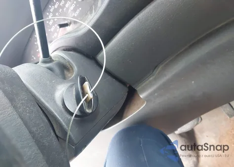 2007 Ford E-350 Super Duty Xl/Xlt from USA, damaged, VIN 1FBNE31L27DB20911